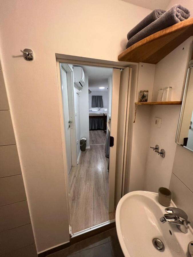 Sml Apartments 1 إيزولا المظهر الخارجي الصورة
