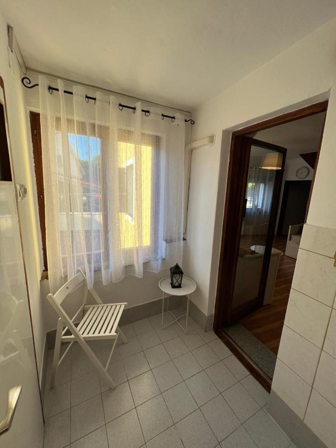 Sml Apartments 1 إيزولا المظهر الخارجي الصورة