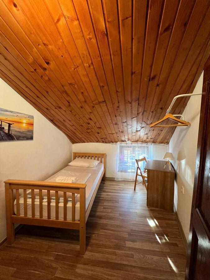 Sml Apartments 1 إيزولا المظهر الخارجي الصورة