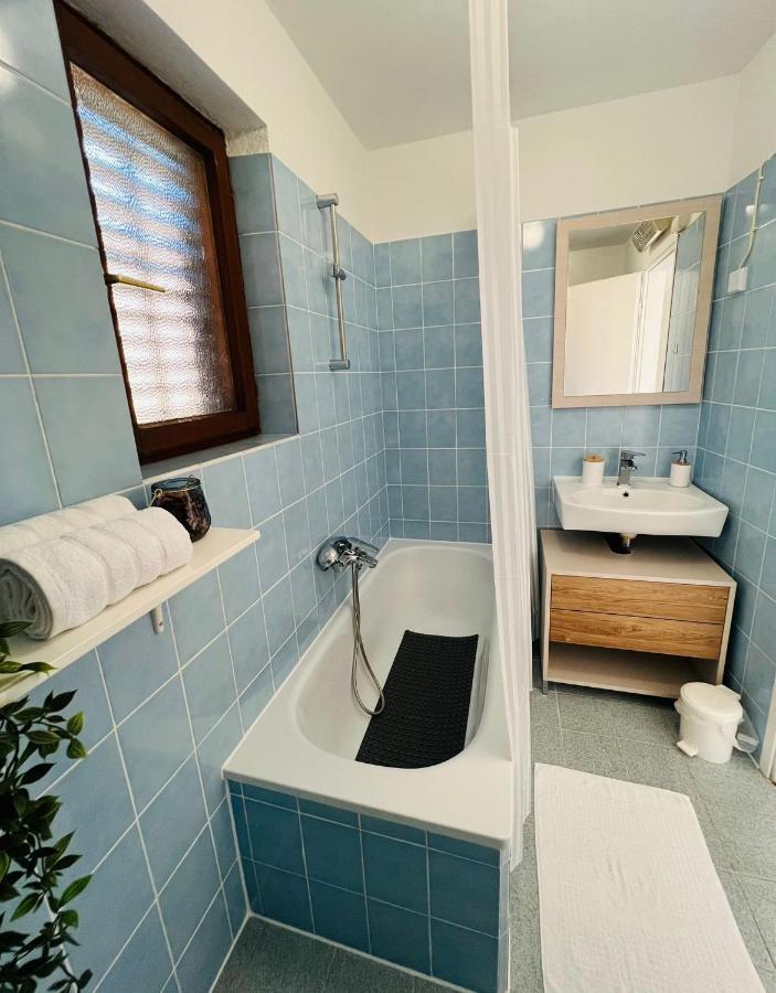 Sml Apartments 1 إيزولا المظهر الخارجي الصورة